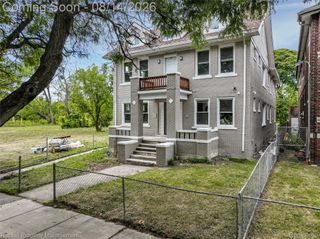 5124 W Chicago Street Apt 2, Detroit, MI 48204
