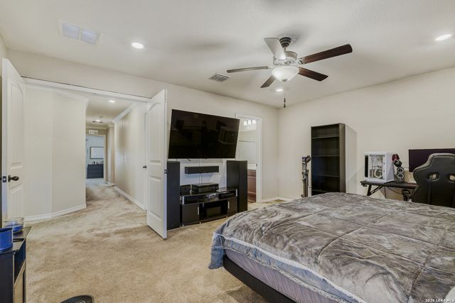 1814 Overlook, San Antonio, TX 78245