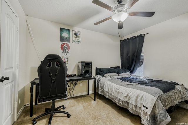 1814 Overlook, San Antonio, TX 78245