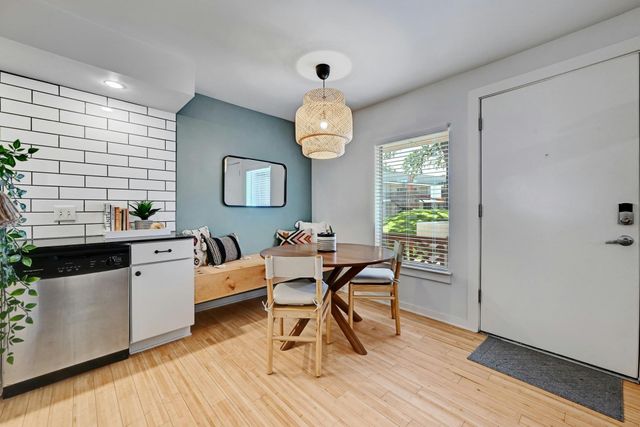 2200 Dickson DR 131, Austin, TX 78704