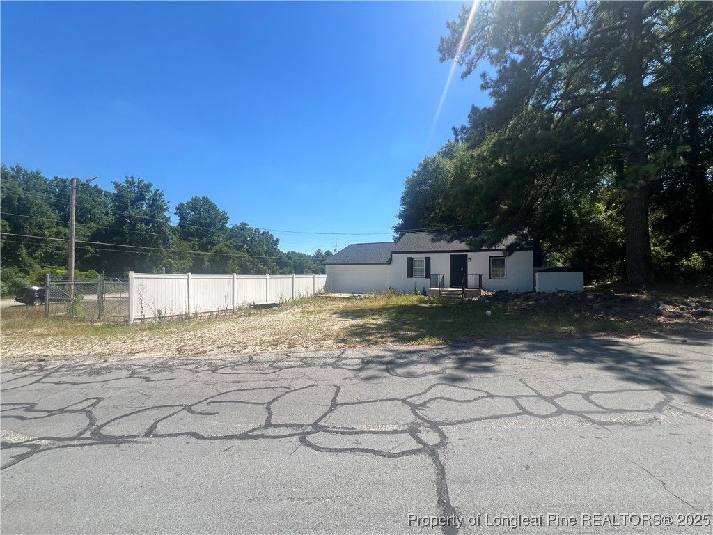 1500 Gillespie Street, Fayetteville, NC 28306 — photo 2