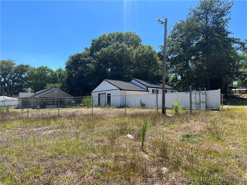 1500 Gillespie Street, Fayetteville, NC 28306 — photo 3