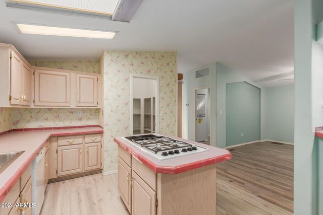 25415 S OHIO Court, Sun Lakes, AZ 85248