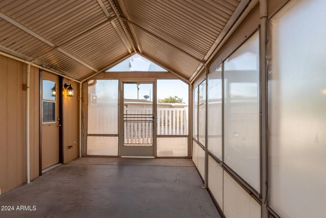 25415 S OHIO Court, Sun Lakes, AZ 85248