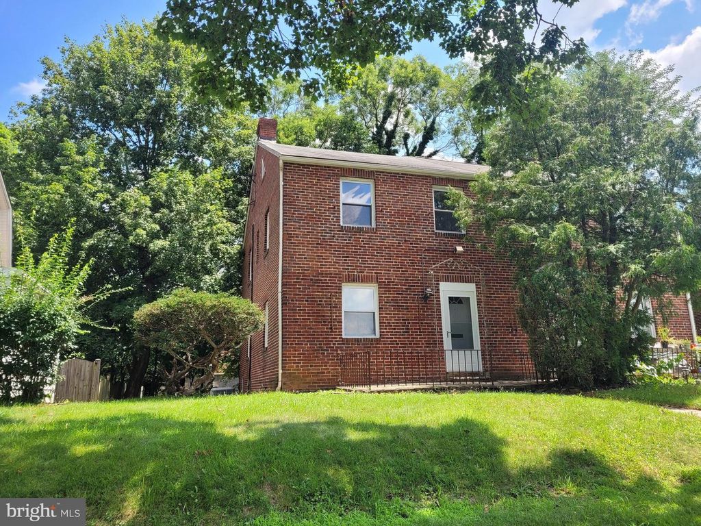 5717 NARCISSUS AVE, Baltimore, MD 21215