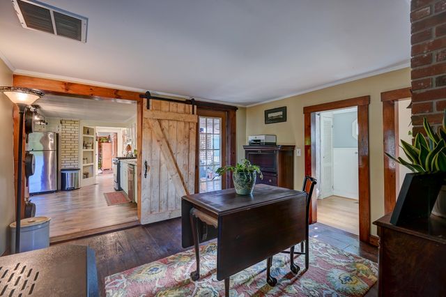 78 School Street, Effingham, NH 03882