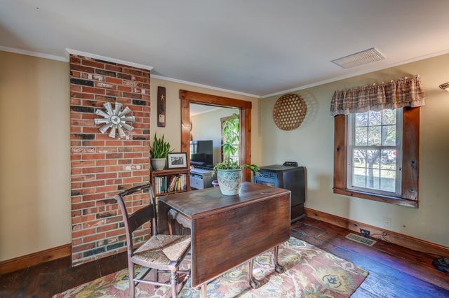 78 School Street, Effingham, NH 03882