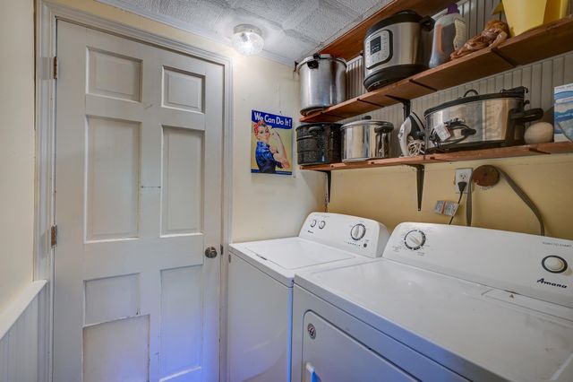 78 School Street, Effingham, NH 03882