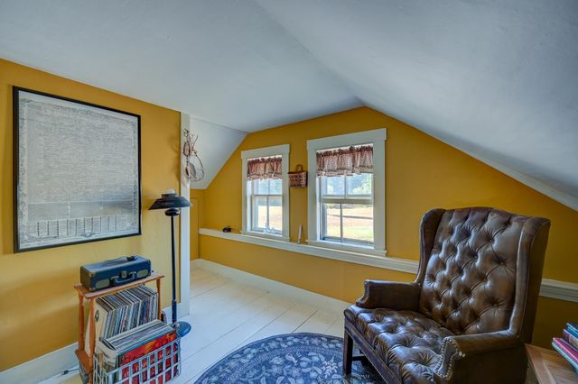 78 School Street, Effingham, NH 03882