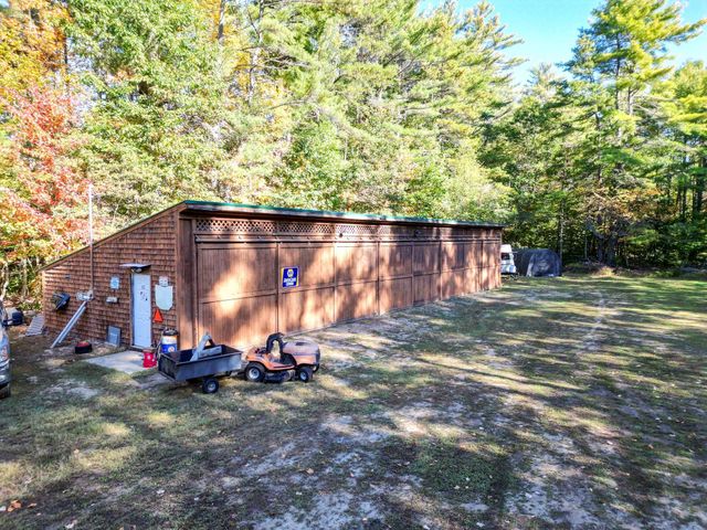 78 School Street, Effingham, NH 03882