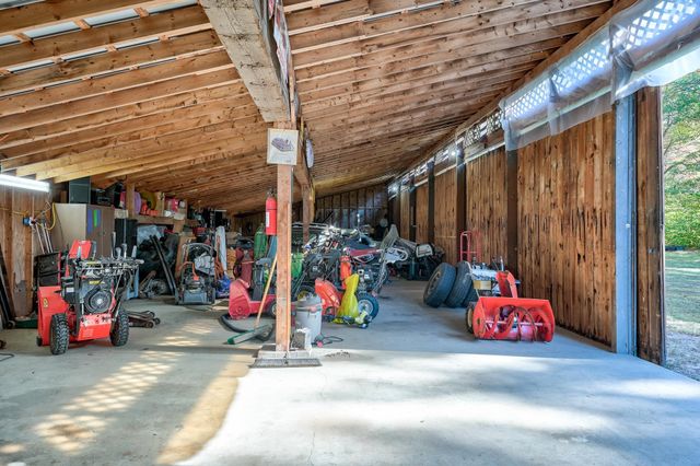 78 School Street, Effingham, NH 03882