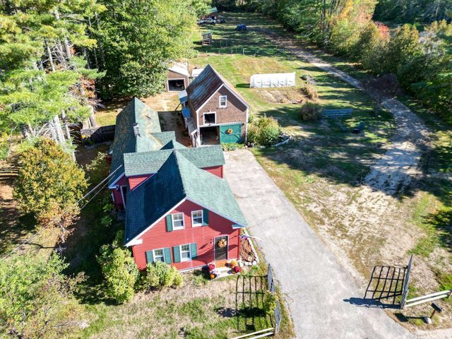 78 School Street, Effingham, NH 03882