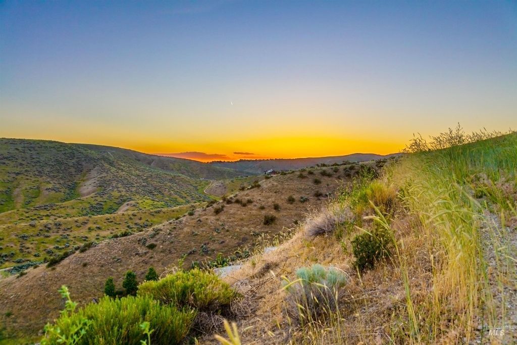 3685 N Capitol View Lane, Boise, ID 83714 photo 21