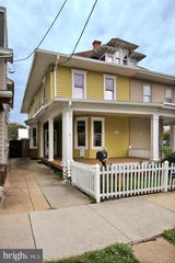 322 E CHERRY ST, Palmyra, PA 17078