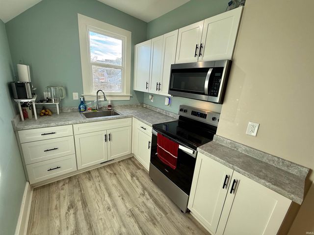 2622 Hillcrest Terrace, Evansville, IN 47712