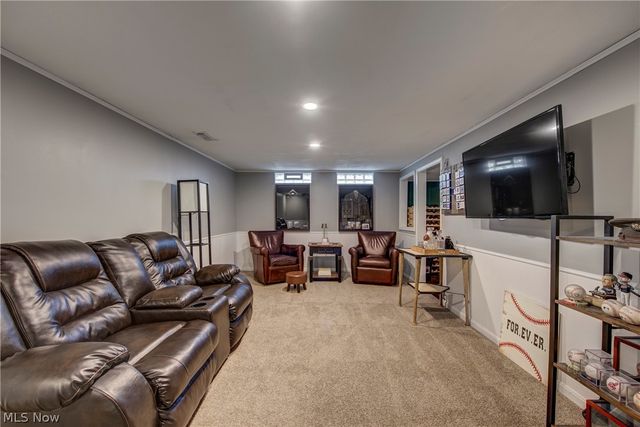 4083 Lydgate Drive, North Olmsted, OH 44070