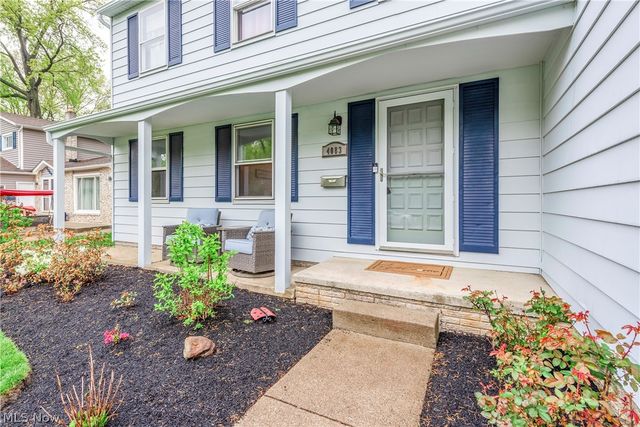 4083 Lydgate Drive, North Olmsted, OH 44070