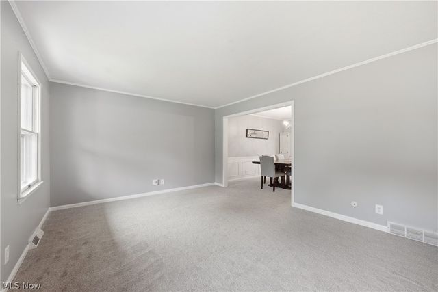 4083 Lydgate Drive, North Olmsted, OH 44070