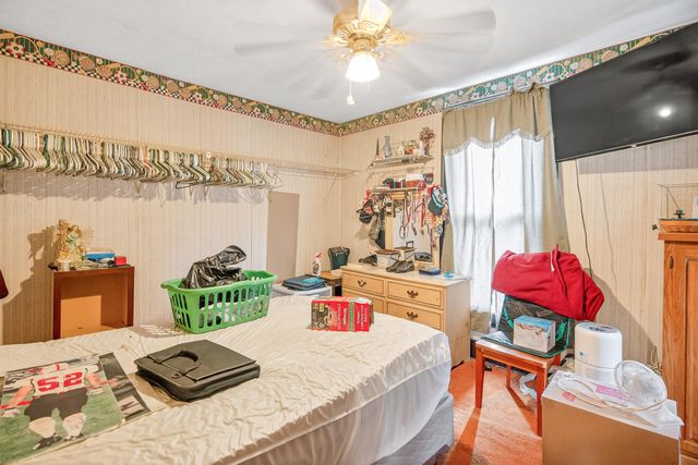121 E Spring Avenue 121 E Spring Avenue, Bellefontaine, OH 43311