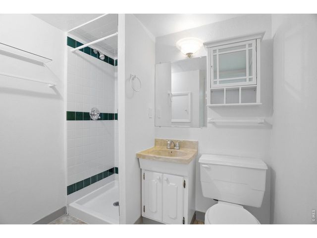 1466 Greenbriar Blvd, Boulder, CO 80305