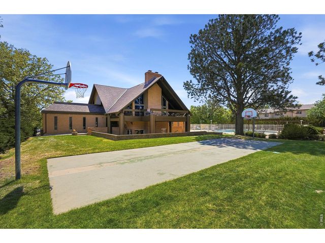 1466 Greenbriar Blvd, Boulder, CO 80305