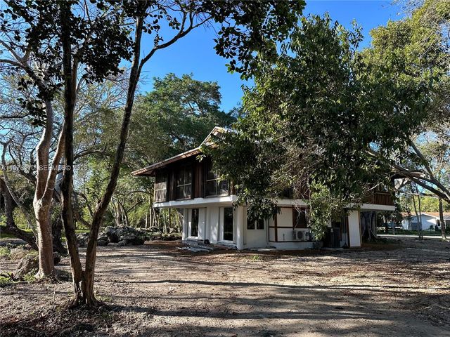 17010 SW 77th Ave, Palmetto Bay, FL 33157