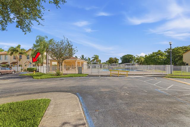 6631 Winfield Boulevard 1-6, Margate, FL 33063