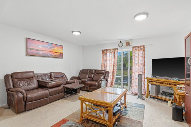 6631 Winfield Boulevard 1-6, Margate, FL 33063