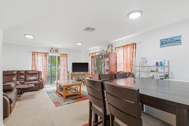 6631 Winfield Boulevard 1-6, Margate, FL 33063