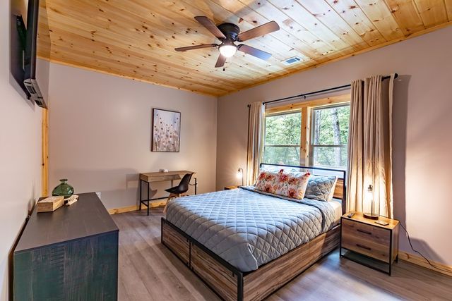 43 Madonna Court, Ellijay, GA 30540