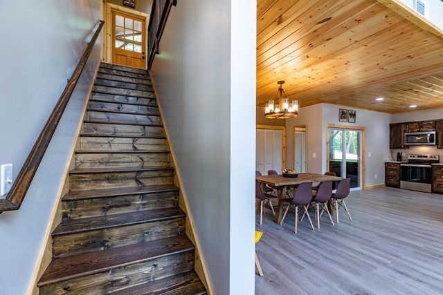 43 Madonna Court, Ellijay, GA 30540