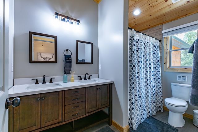 43 Madonna Court, Ellijay, GA 30540