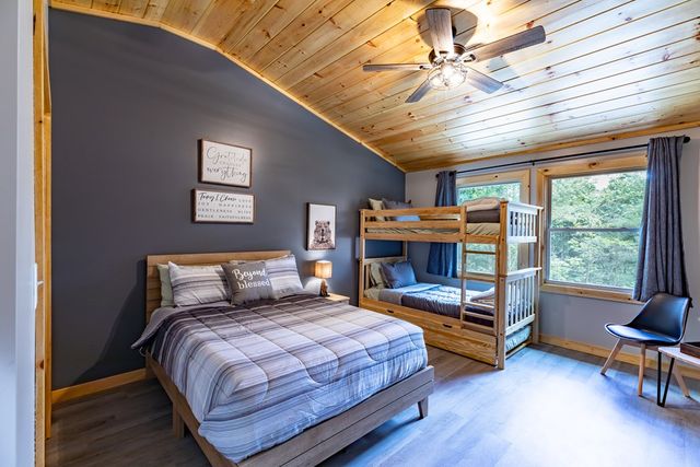 43 Madonna Court, Ellijay, GA 30540