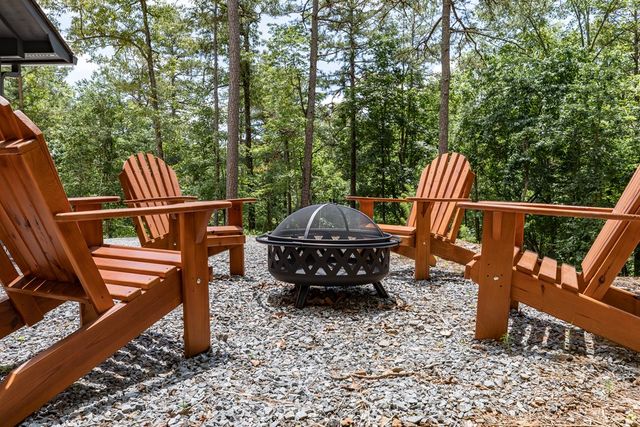 43 Madonna Court, Ellijay, GA 30540