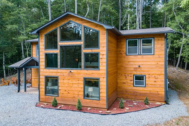 43 Madonna Court, Ellijay, GA 30540