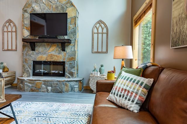 43 Madonna Court, Ellijay, GA 30540