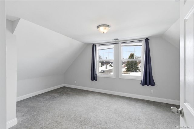 35 Weston Avenue, Deer Park, NY 11729