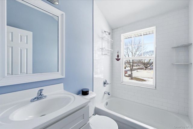 35 Weston Avenue, Deer Park, NY 11729