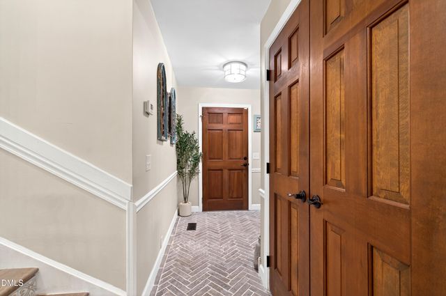 100 Old Meadowbrook Drive, Garner, NC 27529
