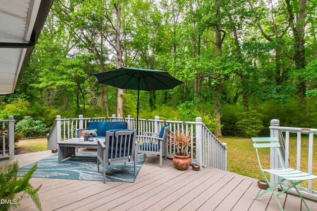 100 Old Meadowbrook Drive, Garner, NC 27529