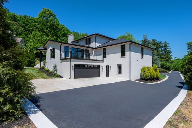 1235 Carl Seyfert Memorial Dr, Brentwood, TN 37027