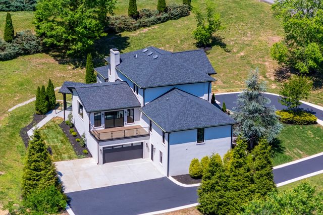 1235 Carl Seyfert Memorial Dr, Brentwood, TN 37027