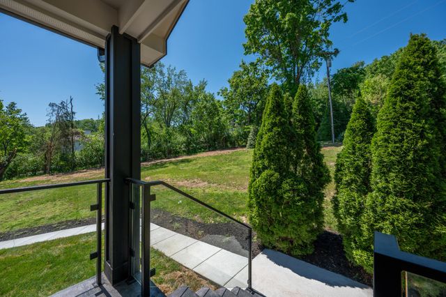 1235 Carl Seyfert Memorial Dr, Brentwood, TN 37027