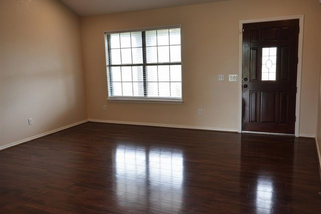 2346 County Road 319, Terrell, TX 75161