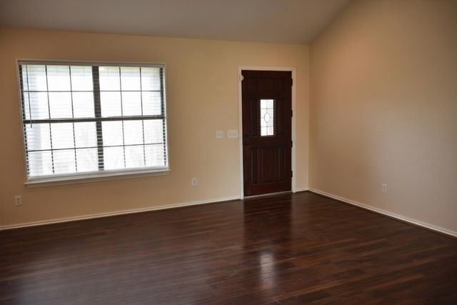 2346 County Road 319, Terrell, TX 75161