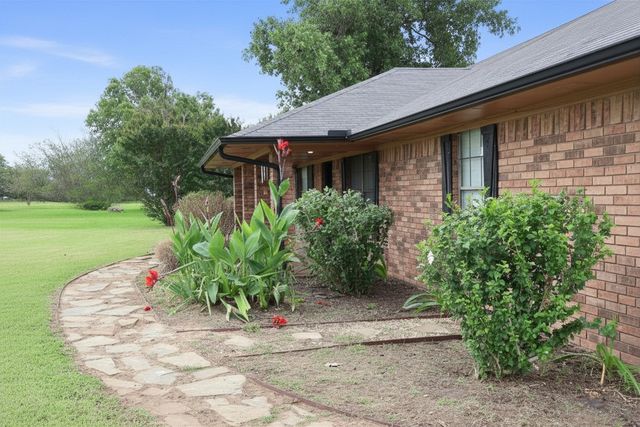 2346 County Road 319, Terrell, TX 75161
