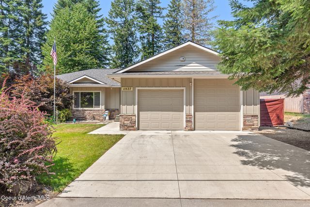 11537 N Trafalgar ST, Hayden, ID 83835