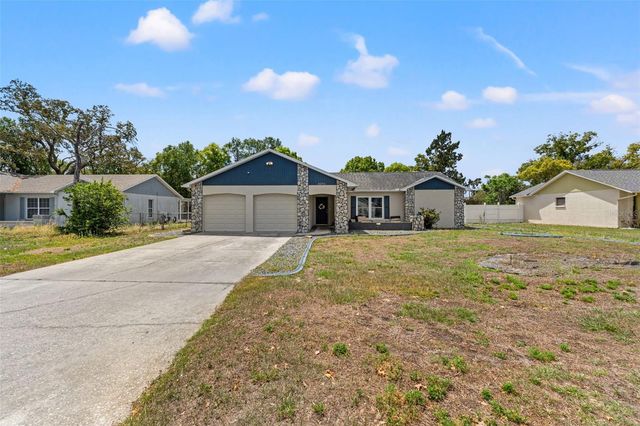8392 CAMPHOR DRIVE, Spring Hill, FL 34606