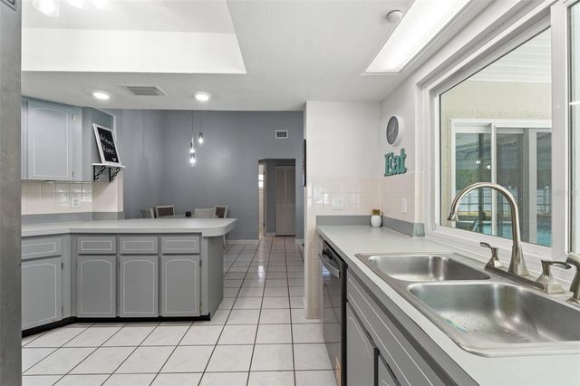 8392 CAMPHOR DRIVE, Spring Hill, FL 34606
