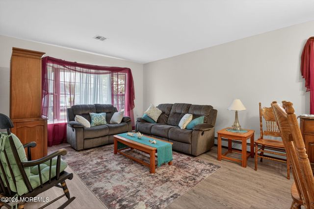 152 Pulaski Boulevard, Toms River, NJ 08757
